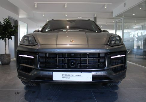Porsche Cayenne, 2025