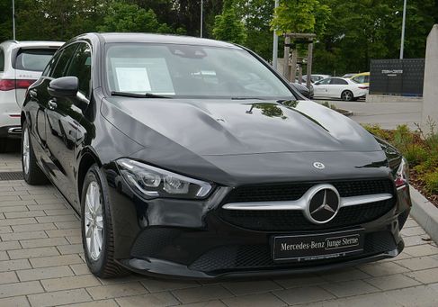 Mercedes-Benz CLA 200, 2023