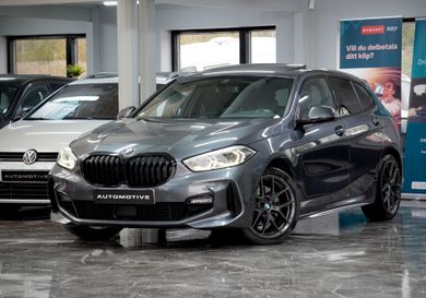 BMW 118, 2022