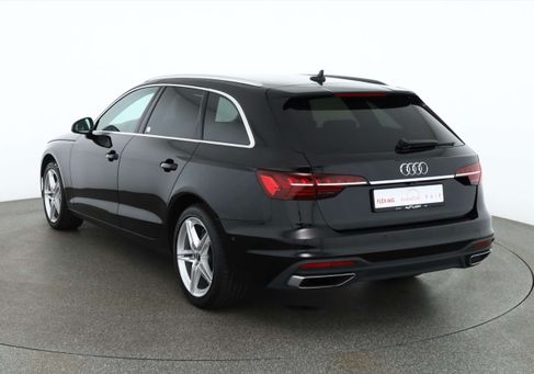 Audi A4, 2021