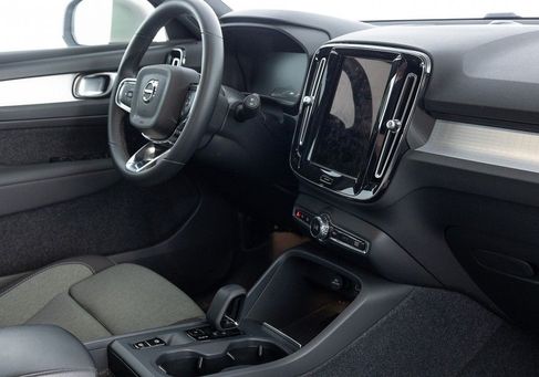 Volvo XC40, 2023 3
