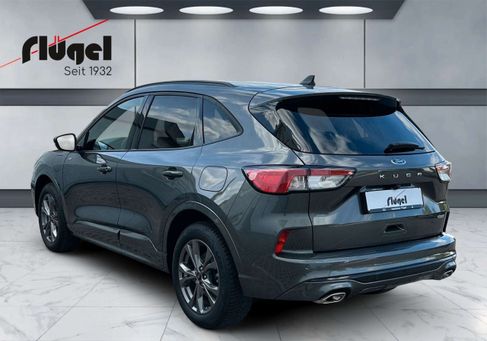 Ford Kuga, 2024 3