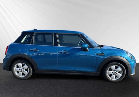 MINI ONE, 2021