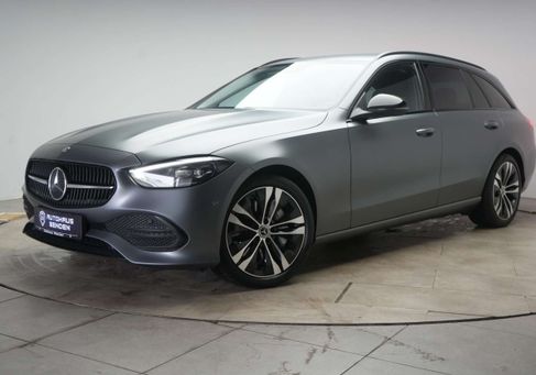 Mercedes-Benz C 300, 2022 3