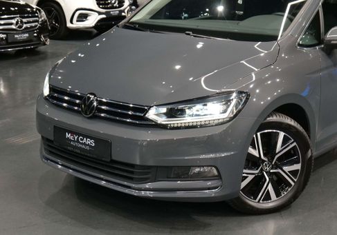 Volkswagen Touran, 2023 2