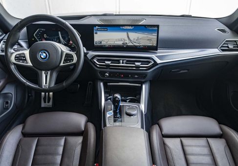 BMW i4, 2022