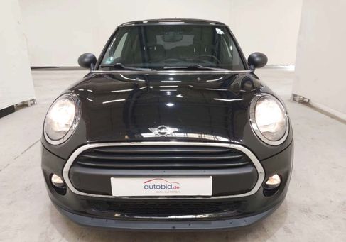 MINI ONE, 2018