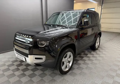 Land Rover Defender, 2022