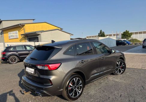 Ford Kuga, 2020