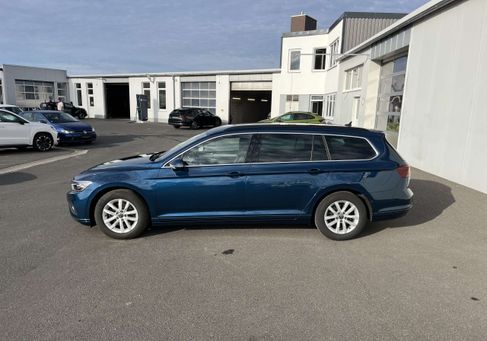 Volkswagen Passat Variant, 2023 3