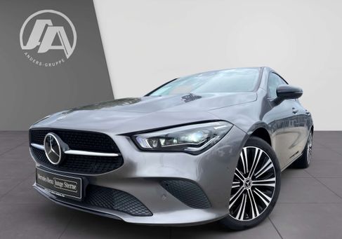 Mercedes-Benz CLA 220, 2020