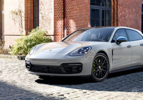 Porsche Panamera, 2023