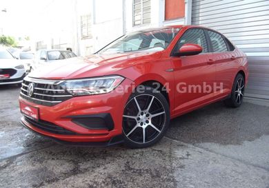 Volkswagen Jetta, 2019