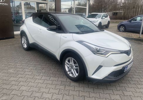 Toyota C-HR, 2017