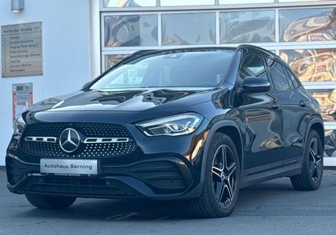 Mercedes-Benz GLA 220, 2021