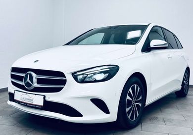 Mercedes-Benz B 180, 2022