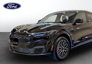Ford Mustang Mach-E, 2026