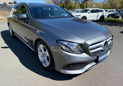 Mercedes-Benz E 220, 2017