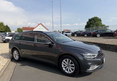 Volkswagen Passat Variant, 2020 3
