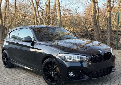 BMW 120, 2018