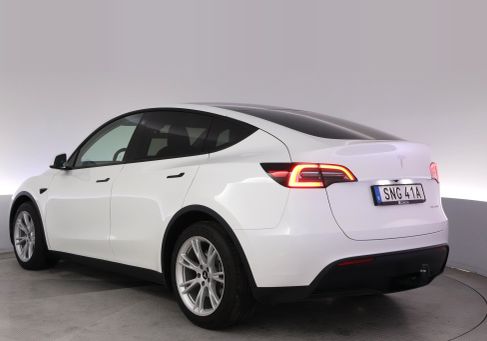 Tesla Model Y, 2024 3