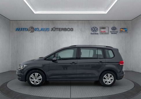 Volkswagen Touran, 2022 3