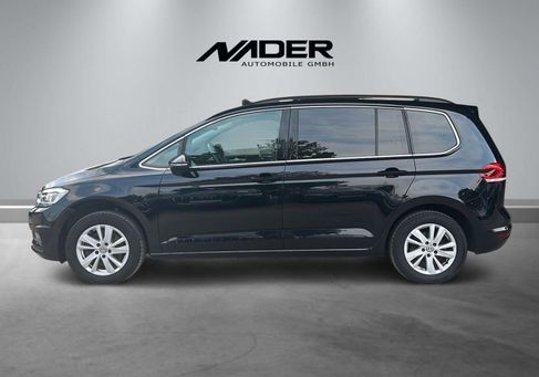 Volkswagen Touran, 2019 3
