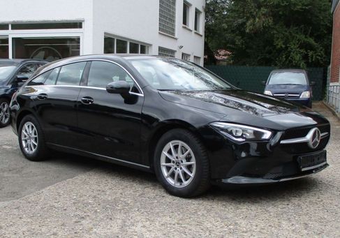 Mercedes-Benz CLA 200, 2022 2