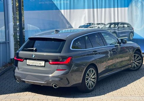 BMW 320, 2019