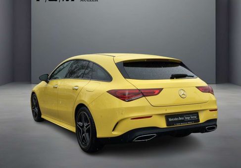 Mercedes-Benz CLA 200, 2022