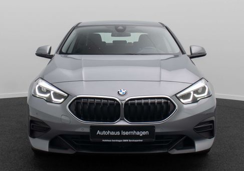BMW 220, 2023 2
