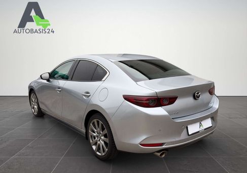 Mazda 3, 2020
