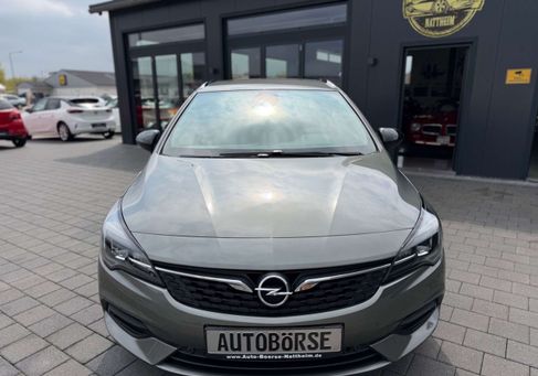 Opel Astra, 2022