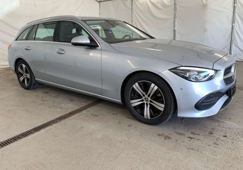 Mercedes-Benz C 200, 2022