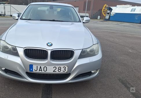 BMW 320, 2009