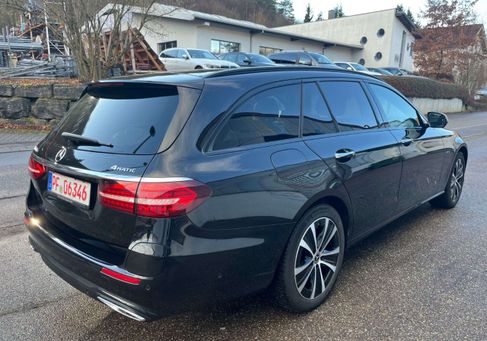 Mercedes-Benz E 300, 2020