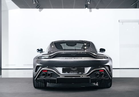 Aston Martin V8 Vantage, 2025