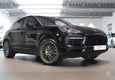 Porsche Cayenne, 2021