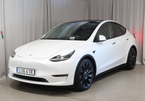 Tesla Model Y, 2022 2
