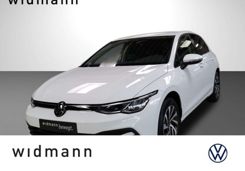 Volkswagen Golf, 2023