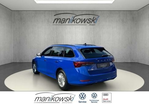 Skoda Octavia, 2022 3