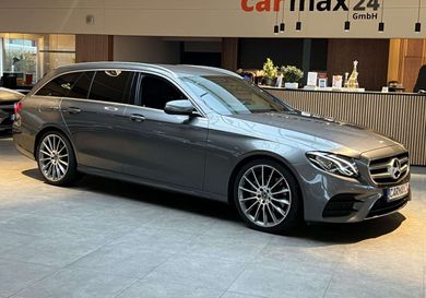 Mercedes-Benz 220, 2018