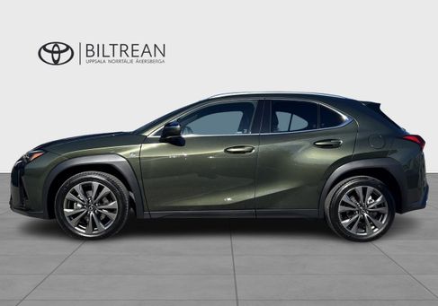 Lexus UX, 2025