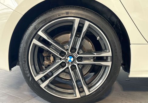BMW 120, 2022