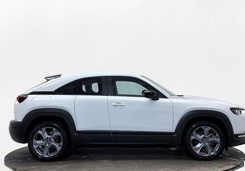 Mazda MX-30, 2022
