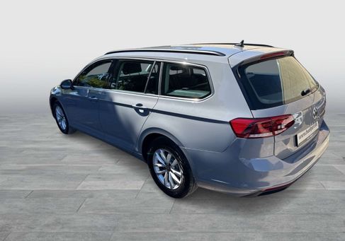 Volkswagen Passat Variant, 2023 3