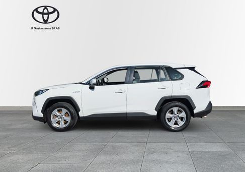 Toyota RAV 4, 2020 3