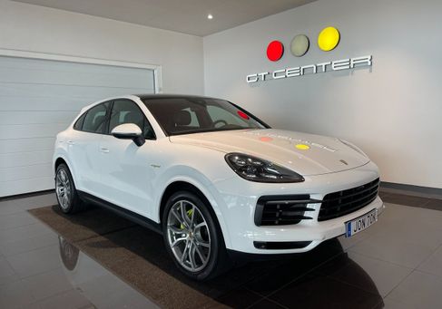 Porsche Cayenne, 2020