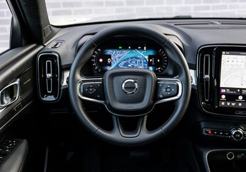 Volvo XC40, 2026 3