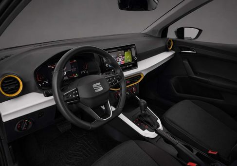 Seat Arona, 2025